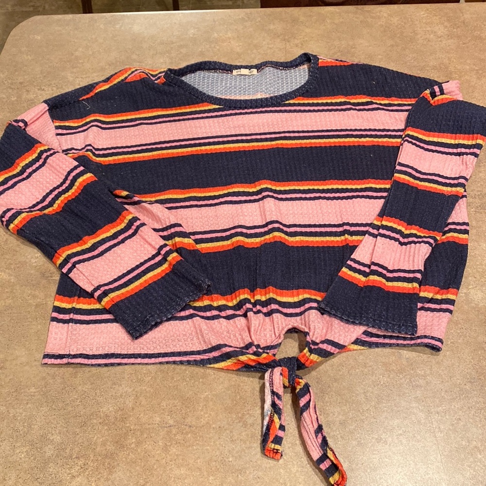 Womens Urbanology shirt size XL